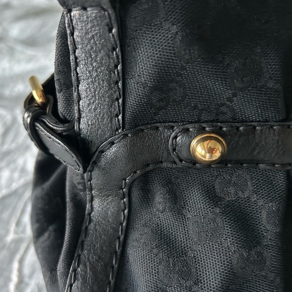 Gucci bag - Picture 3 of 11